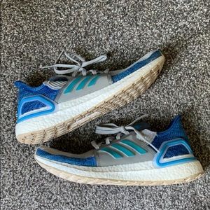 Adidas Ultraboost ‘19 - ‘Shock Cyan’